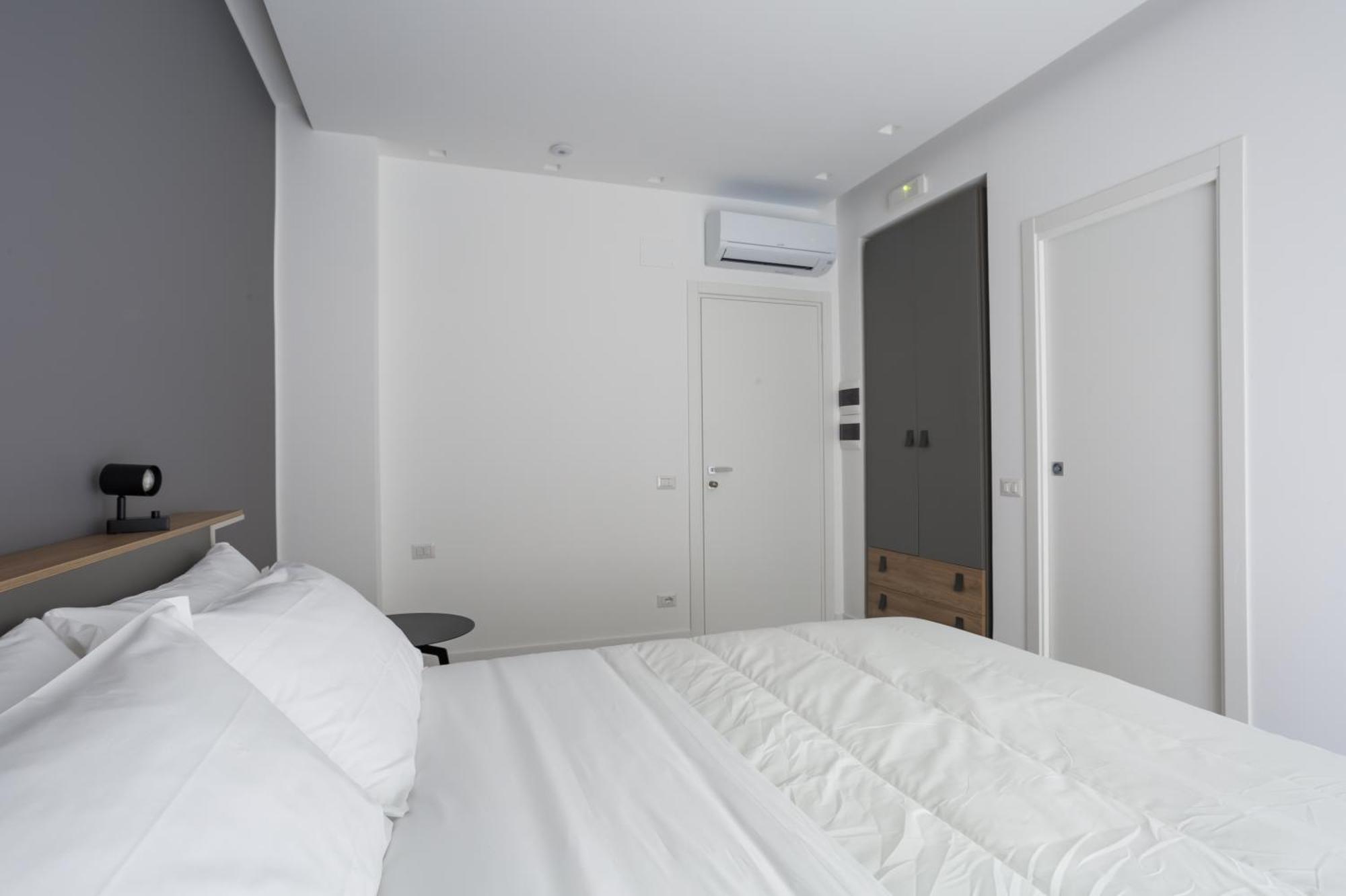 Napolishine Panorama Caravaggio By Dimorra Hotell Exteriör bild